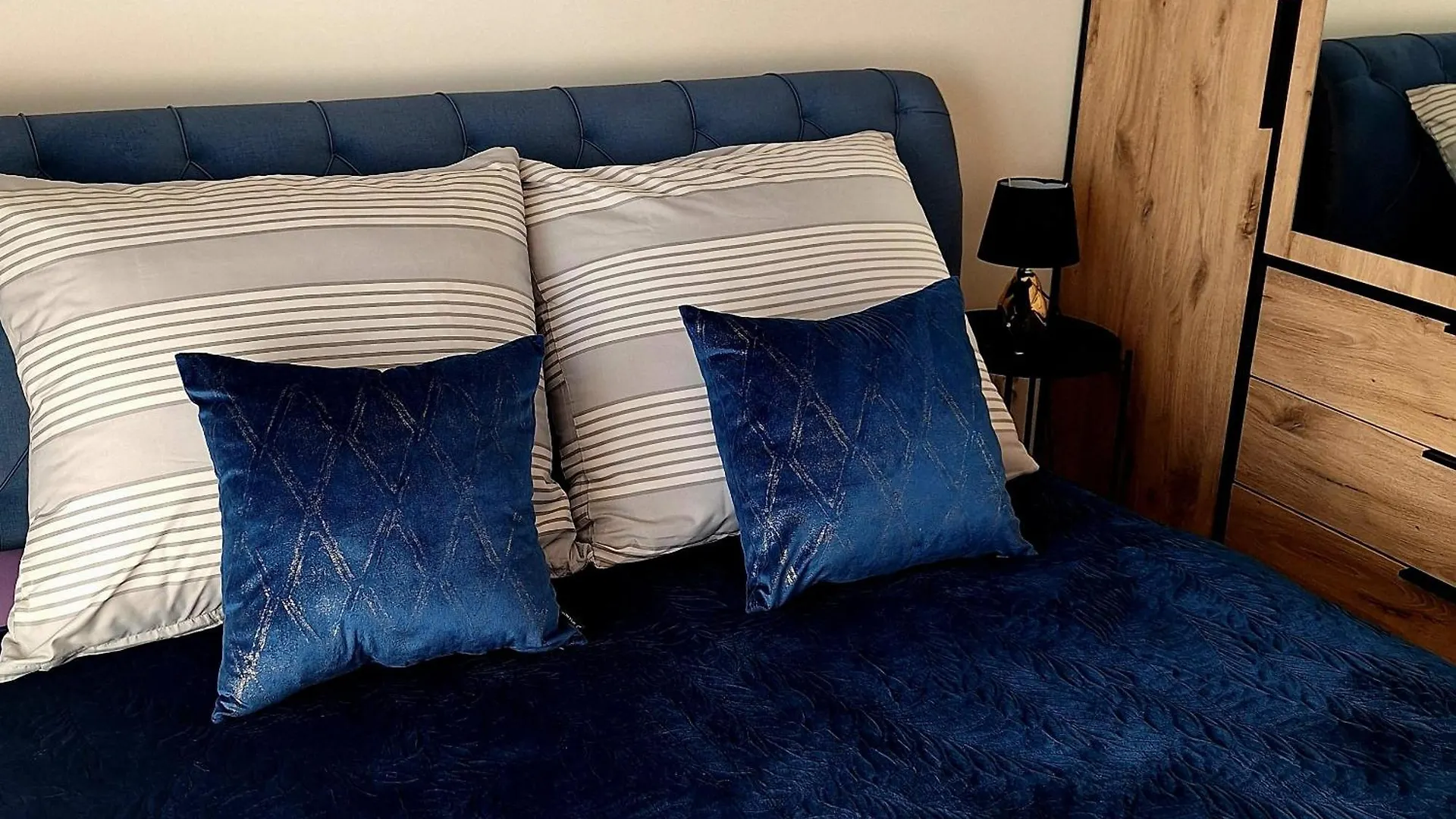 Apartament Blue Wislane Tarasy Krakow Apartment